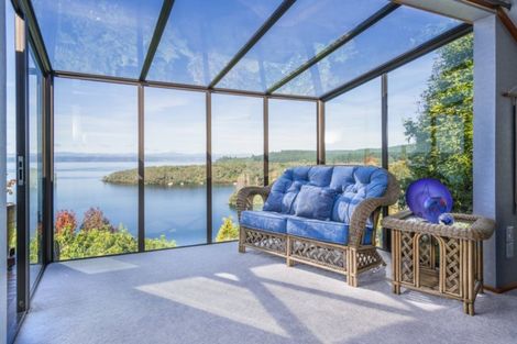 Photo of property in 39 Wakeman Road, Acacia Bay, Taupo, 3330