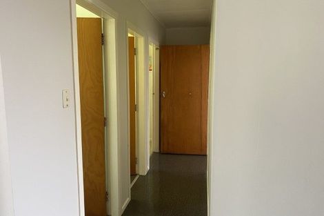 Photo of property in 40 Waihora Crescent, Waitangirua, Porirua, 5024