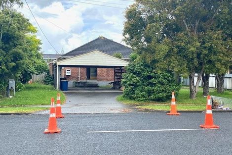 Photo of property in 40 Wattle Street, New Lynn, Auckland, 0600