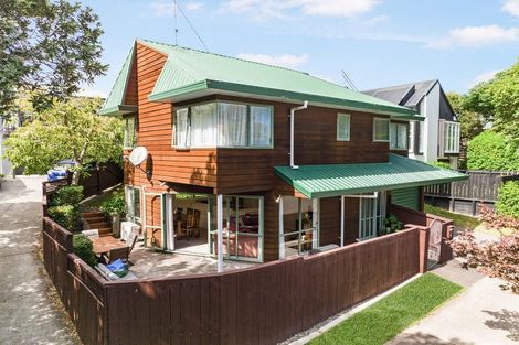 Photo of property in 18a Houghton Street, Meadowbank, Auckland, 1072