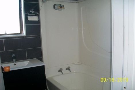 Photo of property in 1/42 Borich Road, Sunnyvale, Auckland, 0612