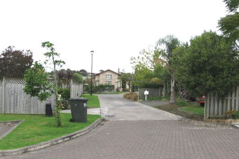 Photo of property in 12 Cinnabar Place, Westgate, Auckland, 0614
