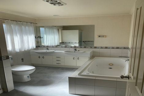 Photo of property in 24 Banville Road, East Tamaki, Auckland, 2016