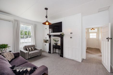 Photo of property in 70 Milson Line, Milson, Palmerston North, 4414