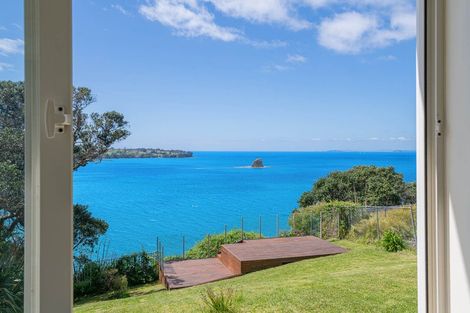 Photo of property in 89 Tiri Road, Tindalls Beach, Whangaparaoa, 0930