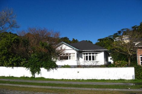 Photo of property in 1 Lydia Street, Greymouth, 7805