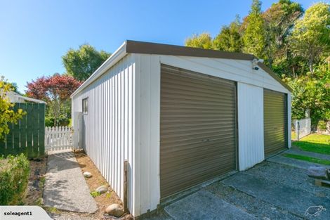 Photo of property in 156 Frankley Road, Frankleigh Park, New Plymouth, 4310