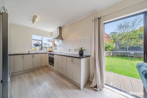 Photo of property in 13 Otamarau Grove, Maungaraki, Lower Hutt, 5010