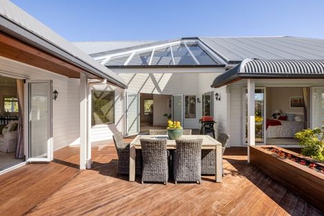 Photo of property in 2 Molloy Rise, Pyes Pa, Tauranga, 3112