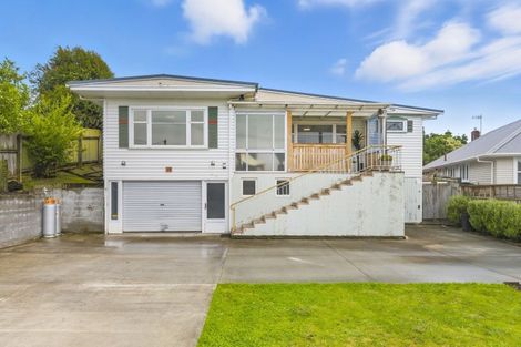 Photo of property in 29 Kawiu Road, Levin, 5510