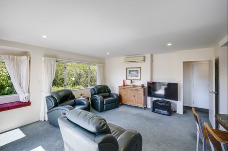 Photo of property in 44 Rochfort Road, Havelock North, 4130