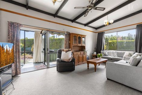 Photo of property in 18 Wairau Road, Albert Town, Wanaka, 9305