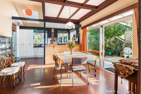 Photo of property in 39 Anne Street, Wadestown, Wellington, 6012