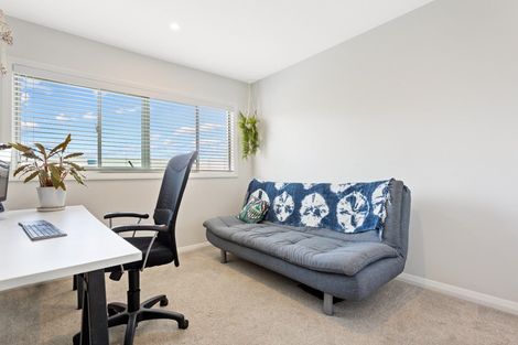 Photo of property in 78 Solan Drive, Waimauku, 0812