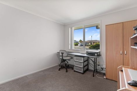 Photo of property in 111 Victory Drive, Wharewaka, Taupo, 3330