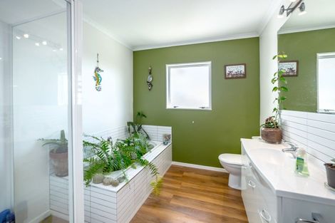 Photo of property in 39 Carters Line, Parkvale, Carterton, 5792