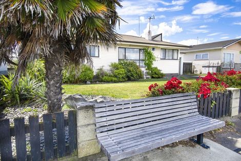 Photo of property in 301 Kennedy Road, Onekawa, Napier, 4110