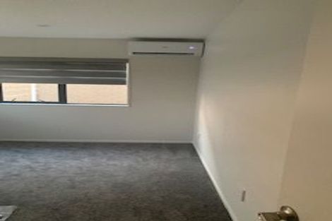Photo of property in 9c Jillteresa Crescent, Half Moon Bay, Auckland, 2012
