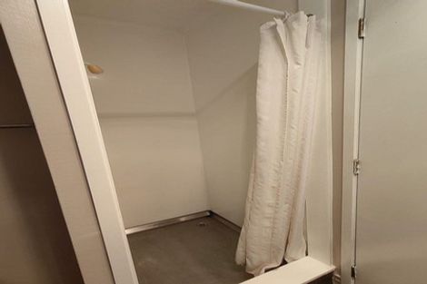 Photo of property in 20 Foyle Place, Glendene, Auckland, 0602