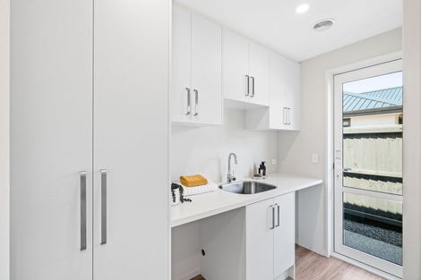 Photo of property in 16 Forge Close, Halswell, Christchurch, 8025