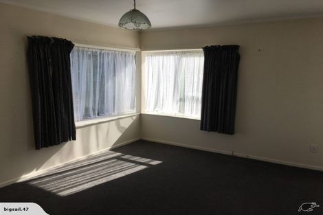 Photo of property in 70 Whitford Road, Botany Downs, Auckland, 2014