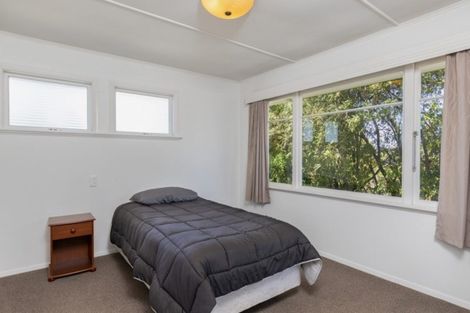 Photo of property in 16 Martin Street, Monaco, Nelson, 7011