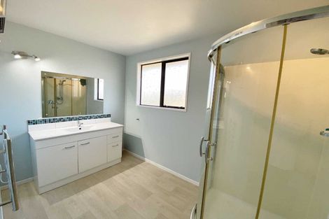 Photo of property in 12 Shamrock Place, Halswell, Christchurch, 8025