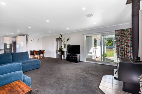 Photo of property in 50 Rawhiti Road, Pukerua Bay, 5026