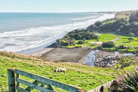 Photo of property in 107 Peat Avenue, Kai Iwi, Whanganui, 4574