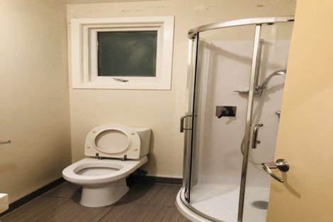 Photo of property in 27 Mahara Avenue, Birkenhead, Auckland, 0626