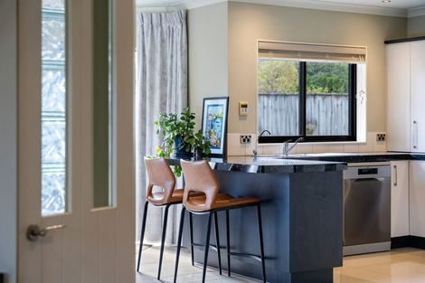 Photo of property in 7 Datum Way, Paraparaumu, 5032