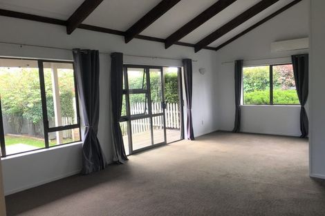 Photo of property in 17b Dover Road, St Andrews, Hamilton, 3200