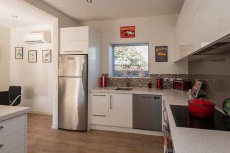 Photo of property in 90 Westholme Street, Strowan, Christchurch, 8052