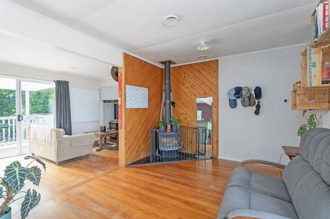 Photo of property in 3 Daphne Road, Tairua, 3508