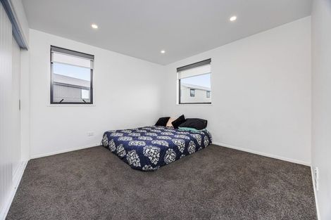 Photo of property in 17b Cessna Crescent, Mangere, Auckland, 2022