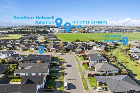 Photo of property in 15 Luxembourg Crescent, Halswell, Christchurch, 8025