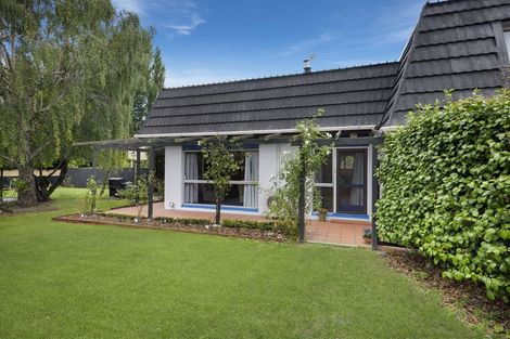 Photo of property in 22 Claridges Road, Casebrook, Christchurch, 8051