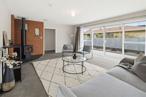 Photo of property in 38 Fern Drive, Halswell, Christchurch, 8025