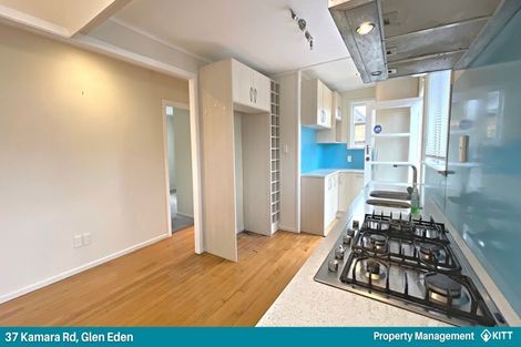 Photo of property in 37 Kamara Road, Glen Eden, Auckland, 0602
