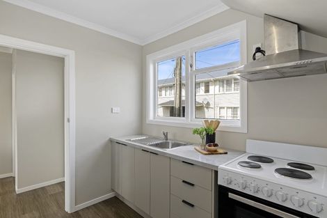 Photo of property in Silver Birch Court, 7/567u High Street, Boulcott, Lower Hutt, 5010