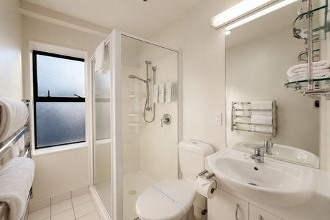 Photo of property in Terrace Garden Apartments, 5b/120 The Terrace, Wellington Central, Wellington, 6011