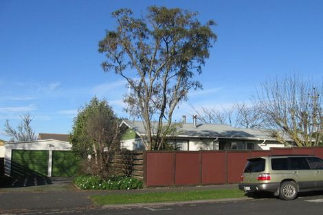 Photo of property in 83 Morrow Avenue, St Andrews, Hamilton, 3200