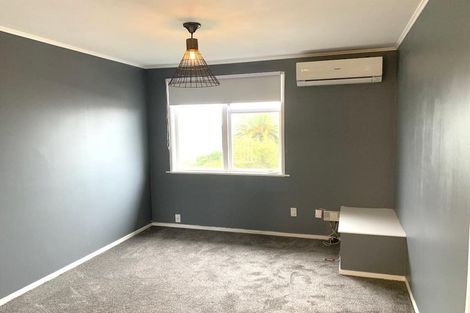 Photo of property in 19 Fairway Avenue, Red Beach, 0932