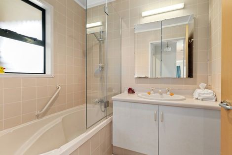 Photo of property in 17 Kendall Place, Flagstaff, Hamilton, 3210