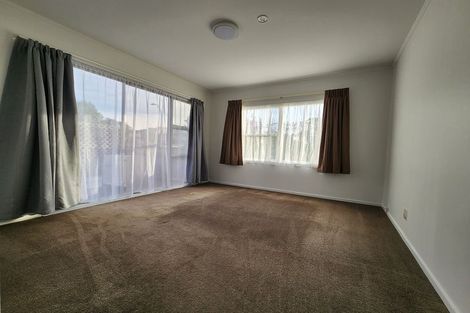 Photo of property in 8 Malvina Place, Bucklands Beach, Auckland, 2014