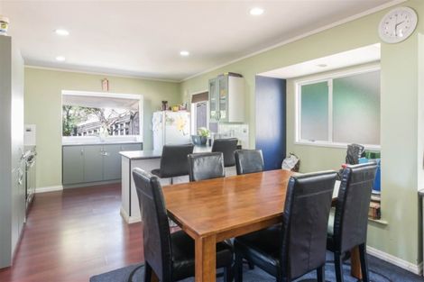 Photo of property in 299a Don Buck Road, Massey, Auckland, 0614
