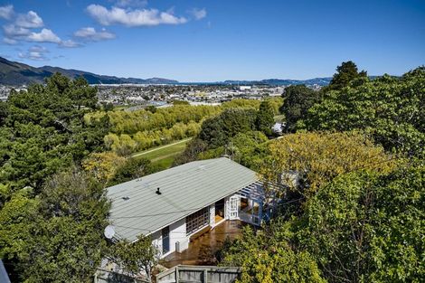Photo of property in 10 Wairere Road, Belmont, Lower Hutt, 5010