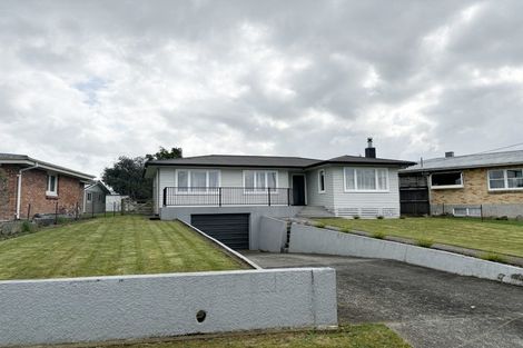 Photo of property in 2 Kauri Crescent, Matamata, 3400