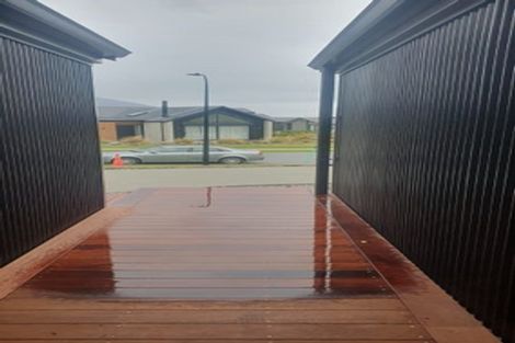 Photo of property in 11 Spur Ridge Rise, Jacks Point, 9371