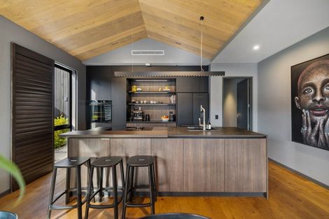 Photo of property in 11b Double Cone Road, Jacks Point, Queenstown, 9371